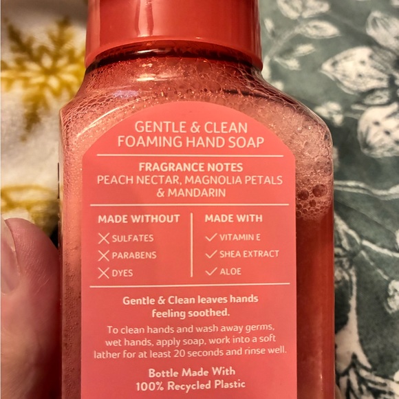 Bath & Body Works Pink Peach Blossom Foaming Hand Soap X 4 - Picture 3 of 5